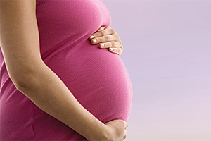 expectant mom - Copyright – Stock Photo / Register Mark